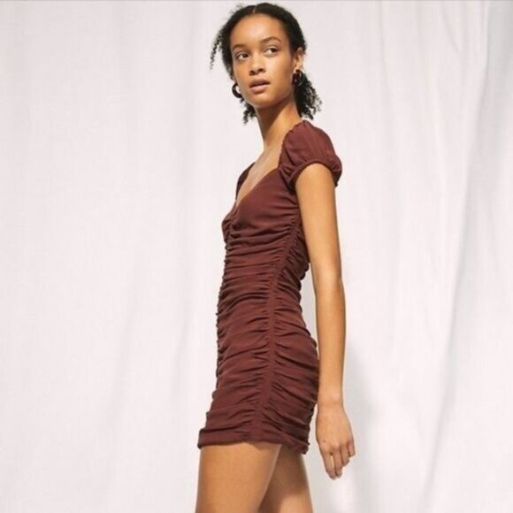 WILFRED Aritzia Veda Ruched Mini Dress Burgundy Brown Sz 6 - Picture 12 of 13